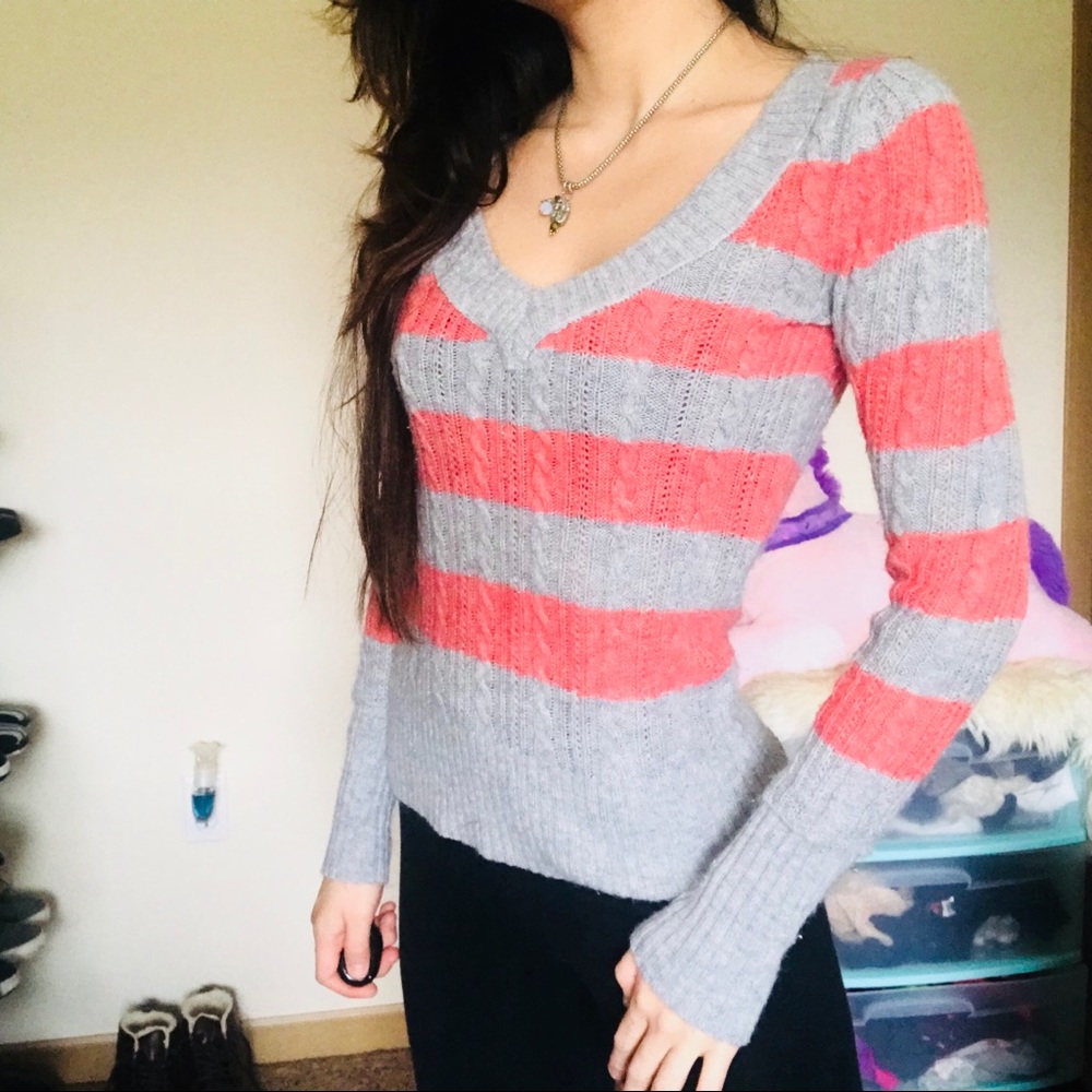 Striped Aeropostale M sweater